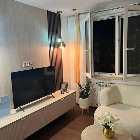 Сasa de vacaciones Charming House Selce